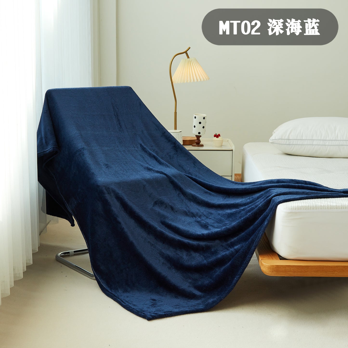 珊瑚绒毛毯 BLANKET